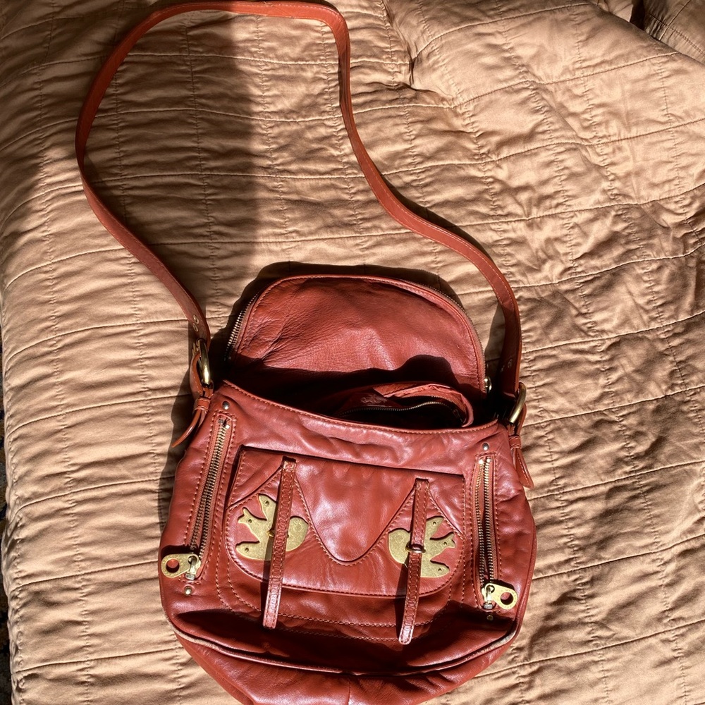 Marc Jacobs Petal to the Metal Natasha bag. Rich brown color. Good used condish